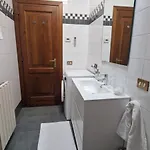Casa Themeo - Centro Citta Intra Semesterbostad