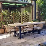 בית נופש Casa Themeo - Centro Citta Intra *