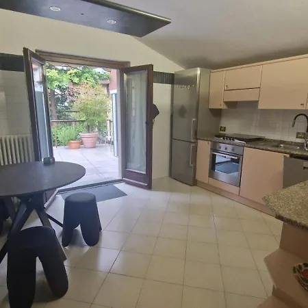 Holiday home Casa Themeo - Centro Citta Intra Verbania