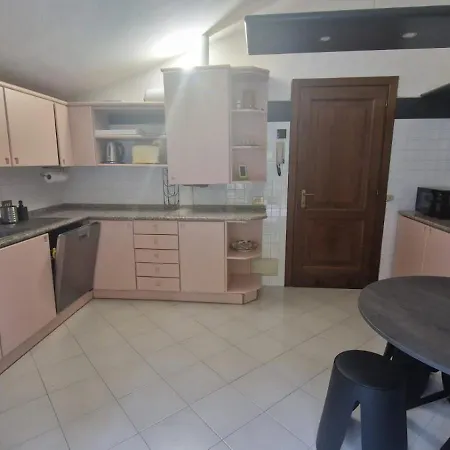 Casa Themeo - Centro Citta Intra Verbania