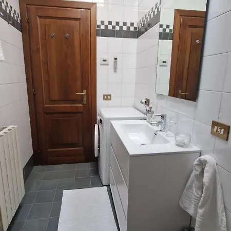 Casa Themeo - Centro Citta Intra Holiday home