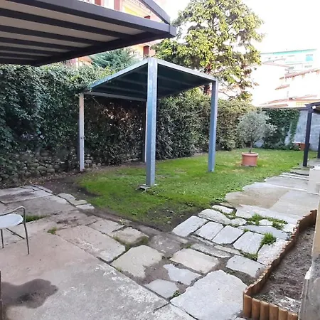 Holiday home Casa Themeo - Centro Citta Intra *