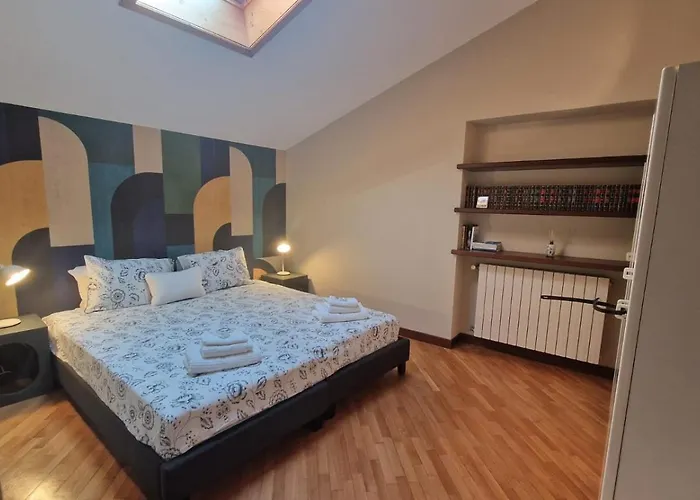 Holiday home Casa Themeo - Centro Citta Intra