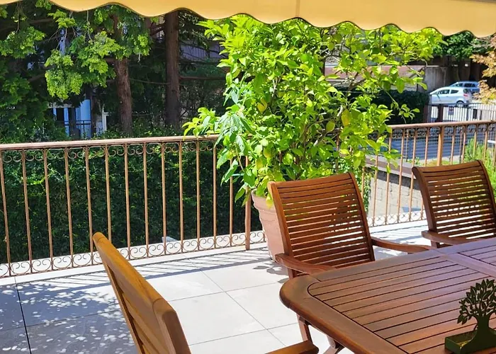 Holiday home Casa Themeo - Centro Citta Intra *