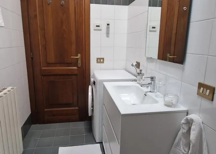 Casa Themeo - Centro Citta Intra Holiday home